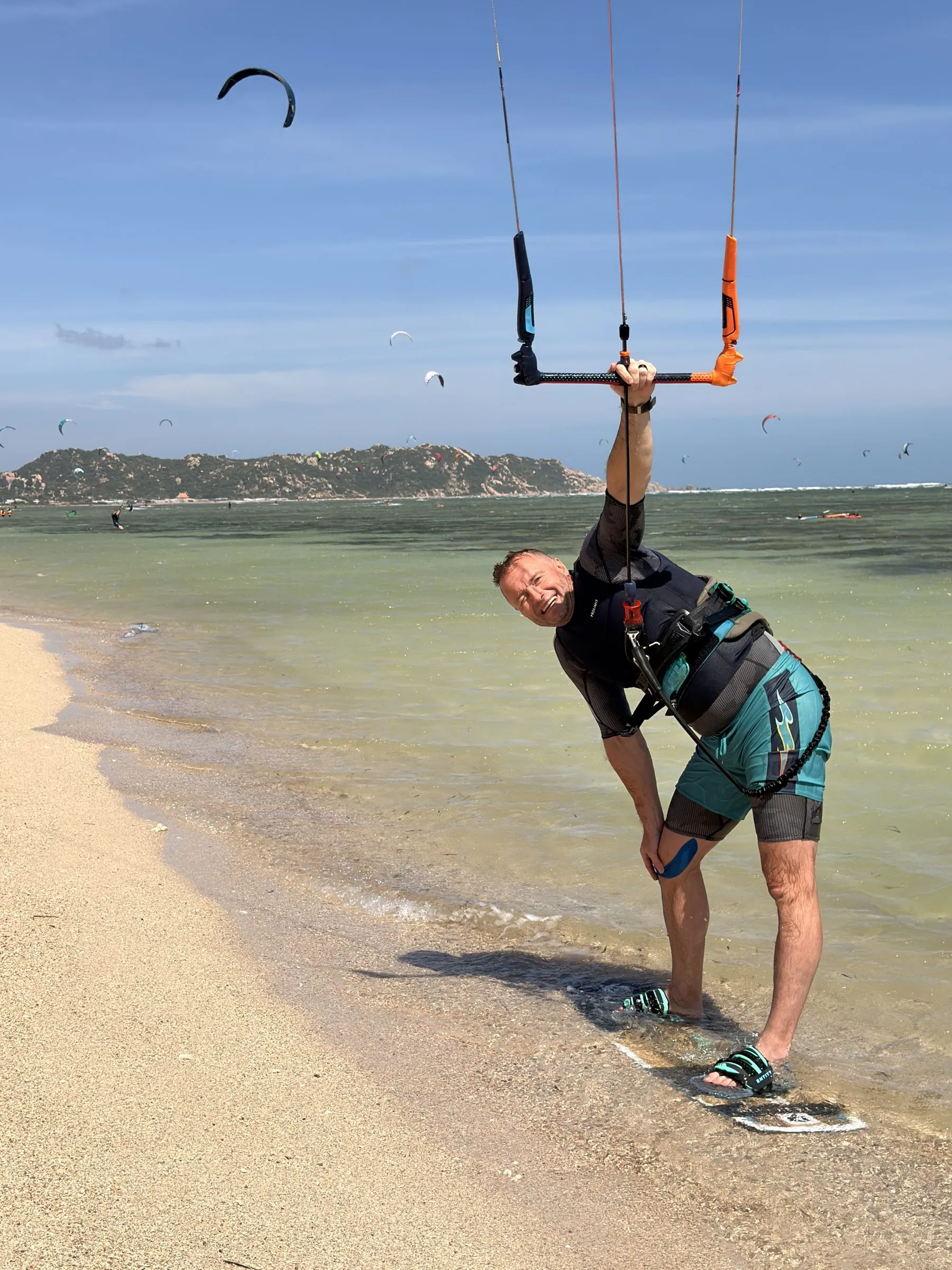 Student with a kite during a kitesurfing lesson
